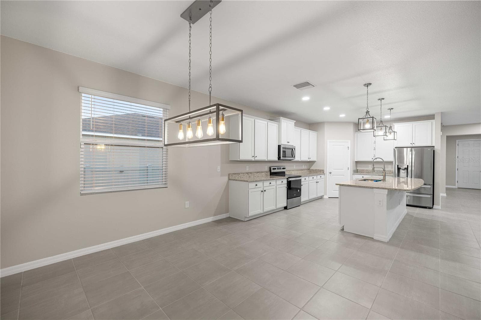 Single Family Residence at 1927 NE 50TH CT, OCALA, photo 10 of 44