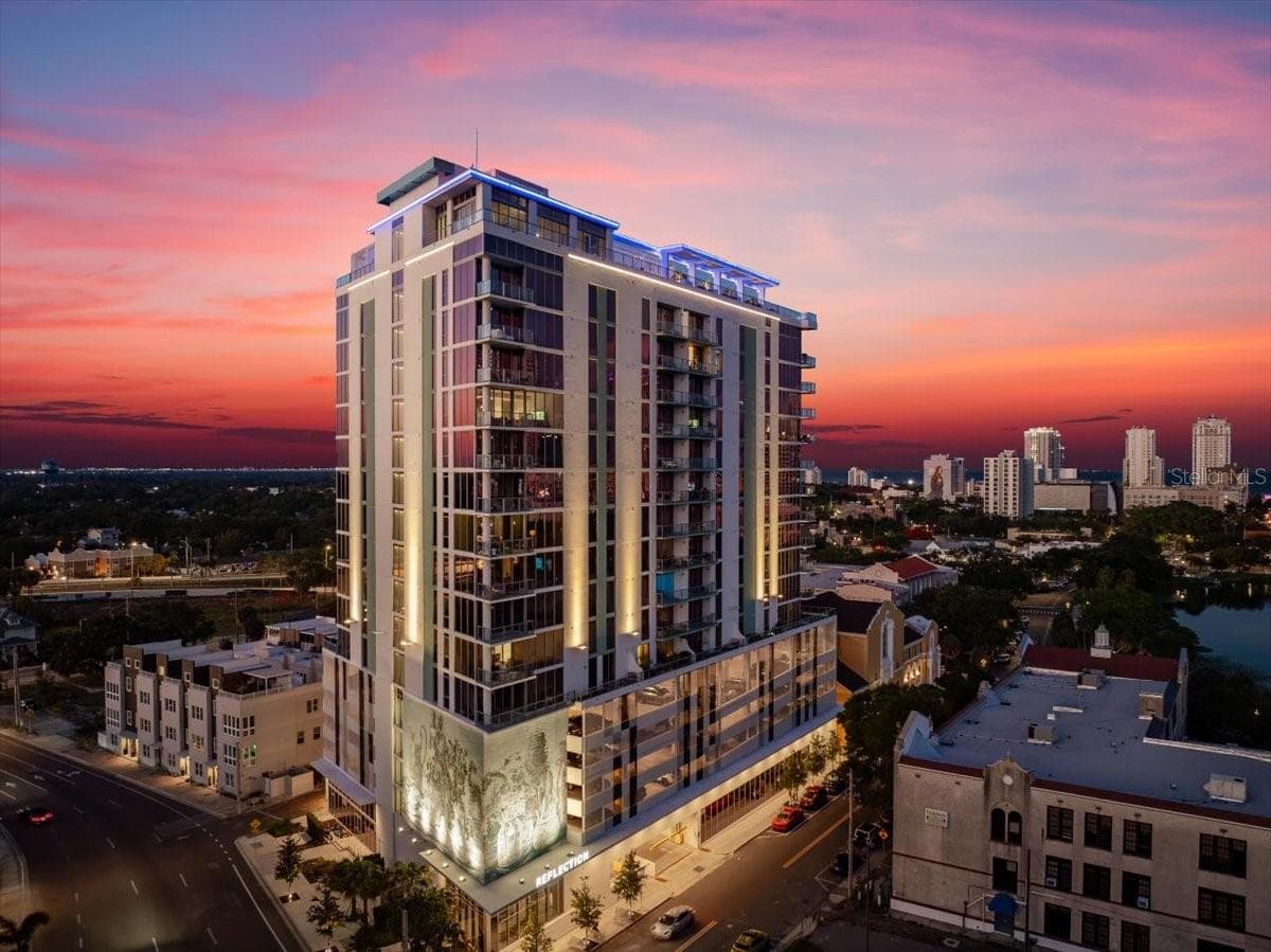 Condominium at 777 3RD AVE N #1606, ST PETERSBURG, photo 35 of 50