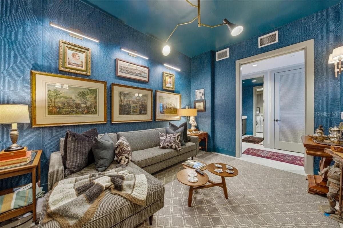 Condominium at 777 3RD AVE N #1606, ST PETERSBURG, photo 14 of 50