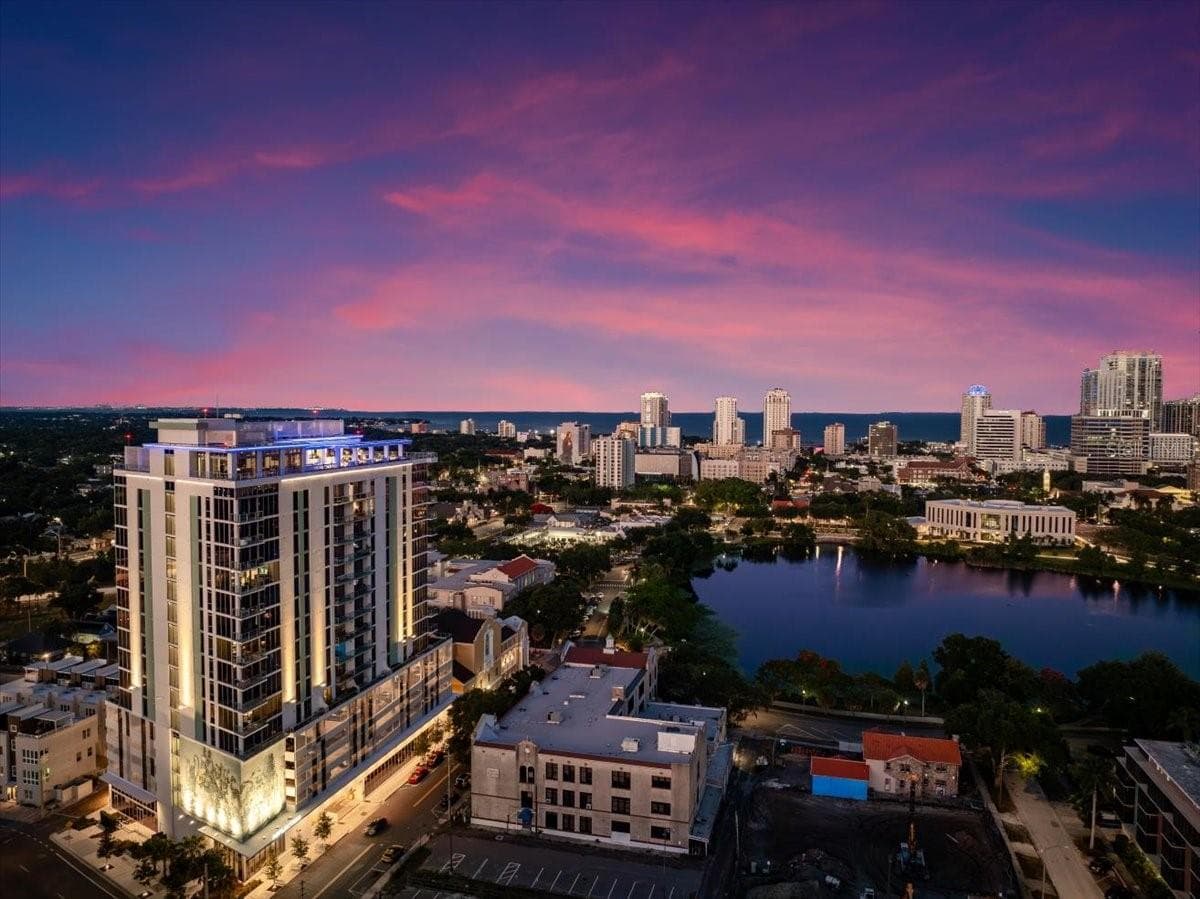 Condominium at 777 3RD AVE N #1606, ST PETERSBURG, photo 44 of 50