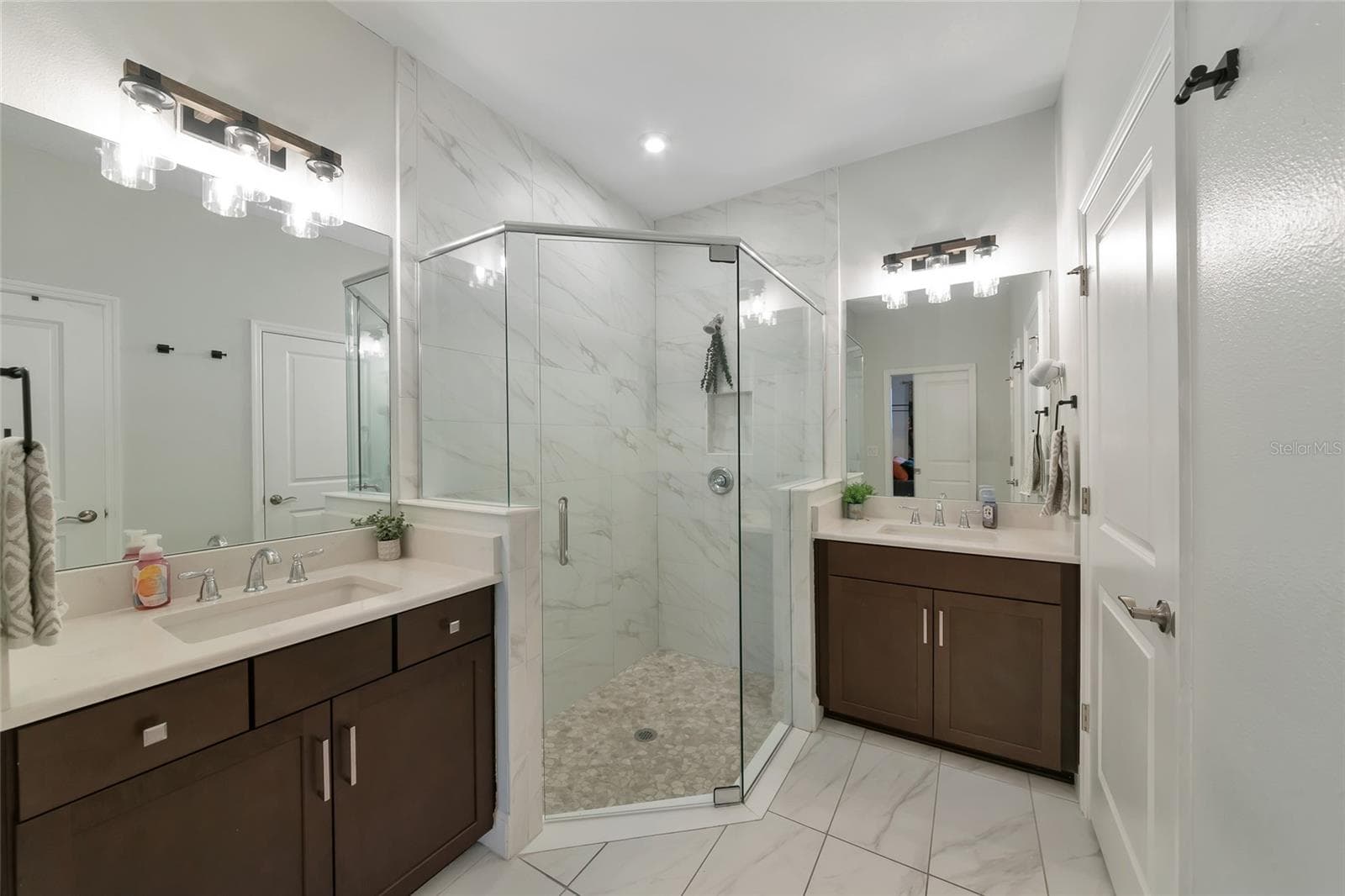 Single Family Residence at 8366 VELDA TRL, SARASOTA, photo 28 of 100