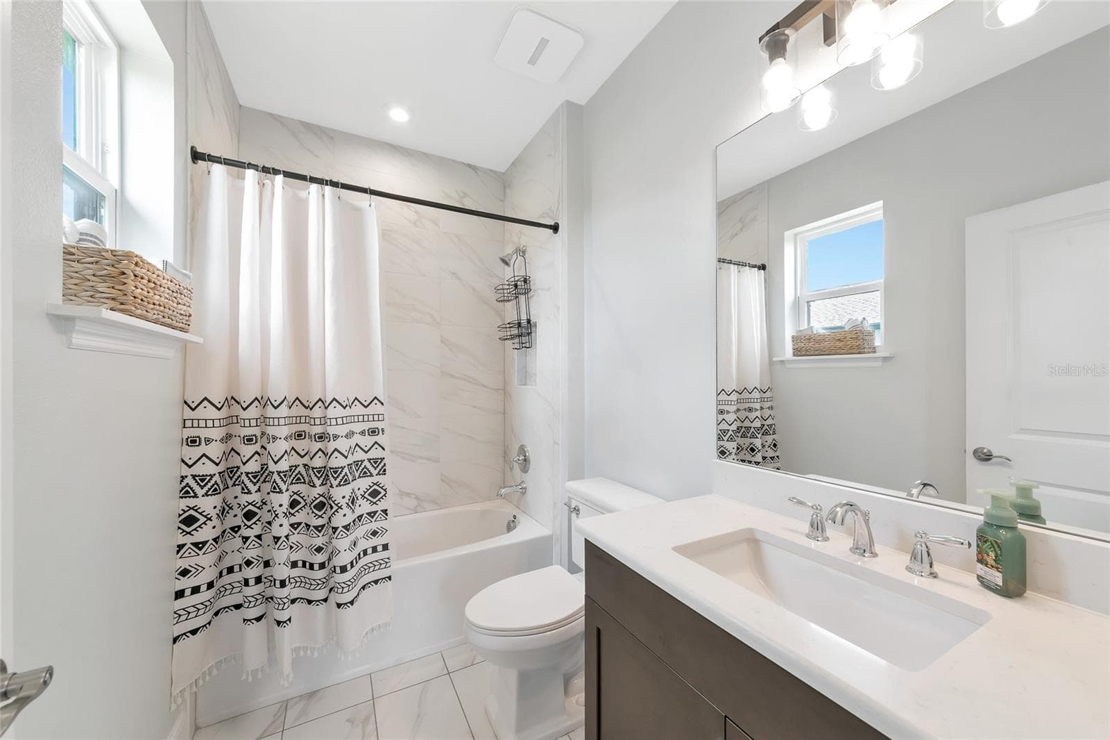 Single Family Residence at 8366 VELDA TRL, SARASOTA, photo 34 of 100
