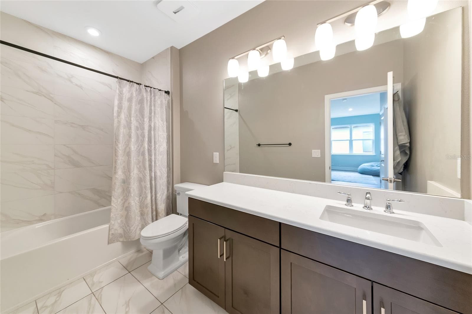 Single Family Residence at 8366 VELDA TRL, SARASOTA, photo 40 of 100