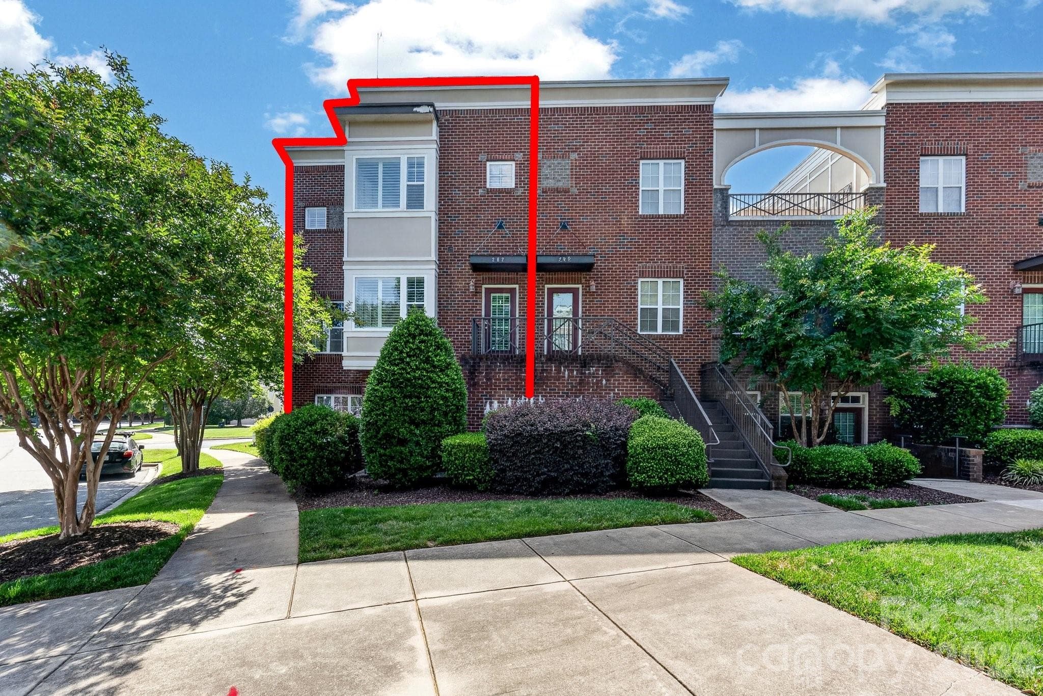 Condominium at Davidson, photo 2 of 30