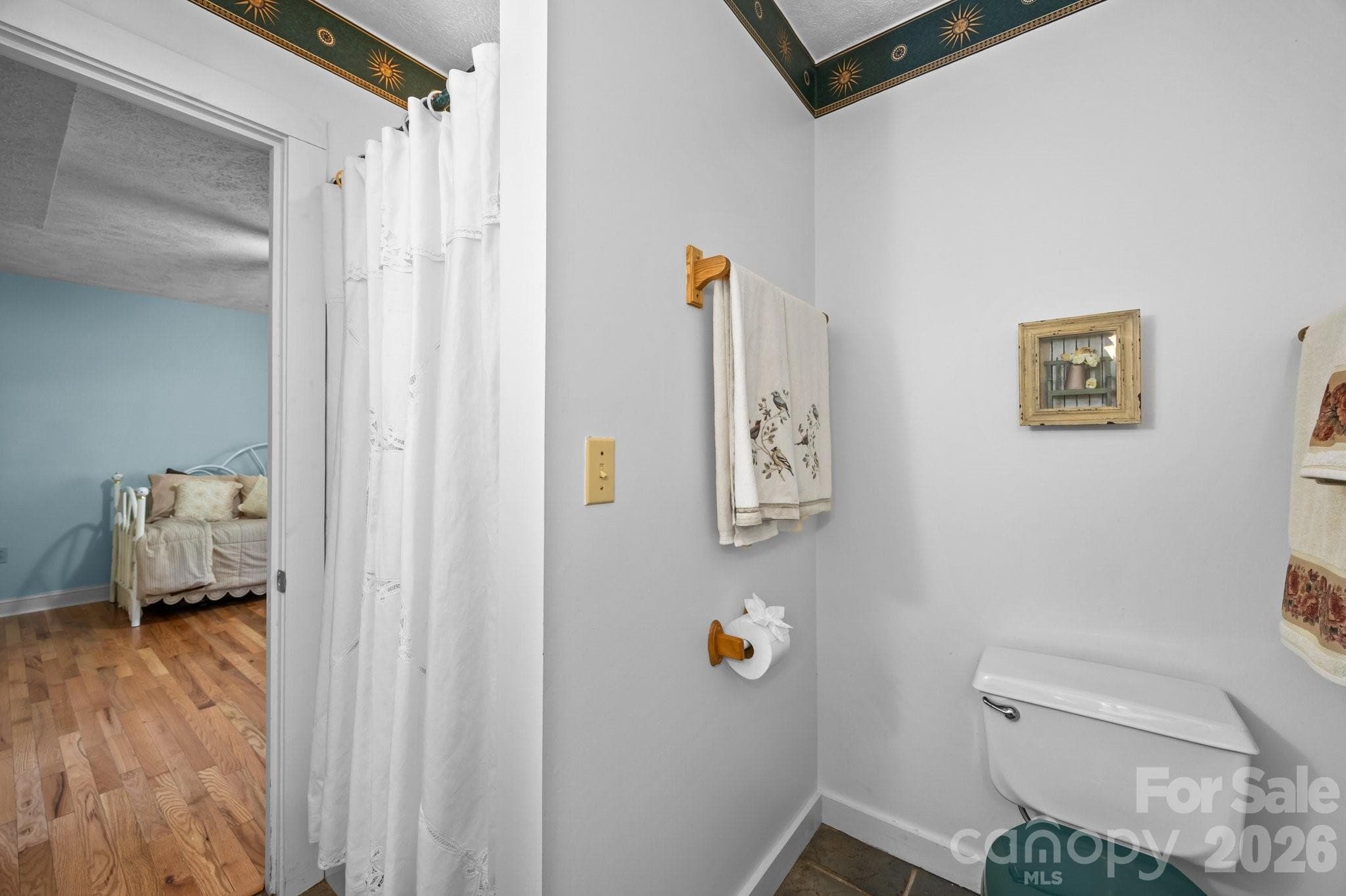 Single Family Residence at 63 Chestnut Forest Road, Fairview, photo 22 of 47