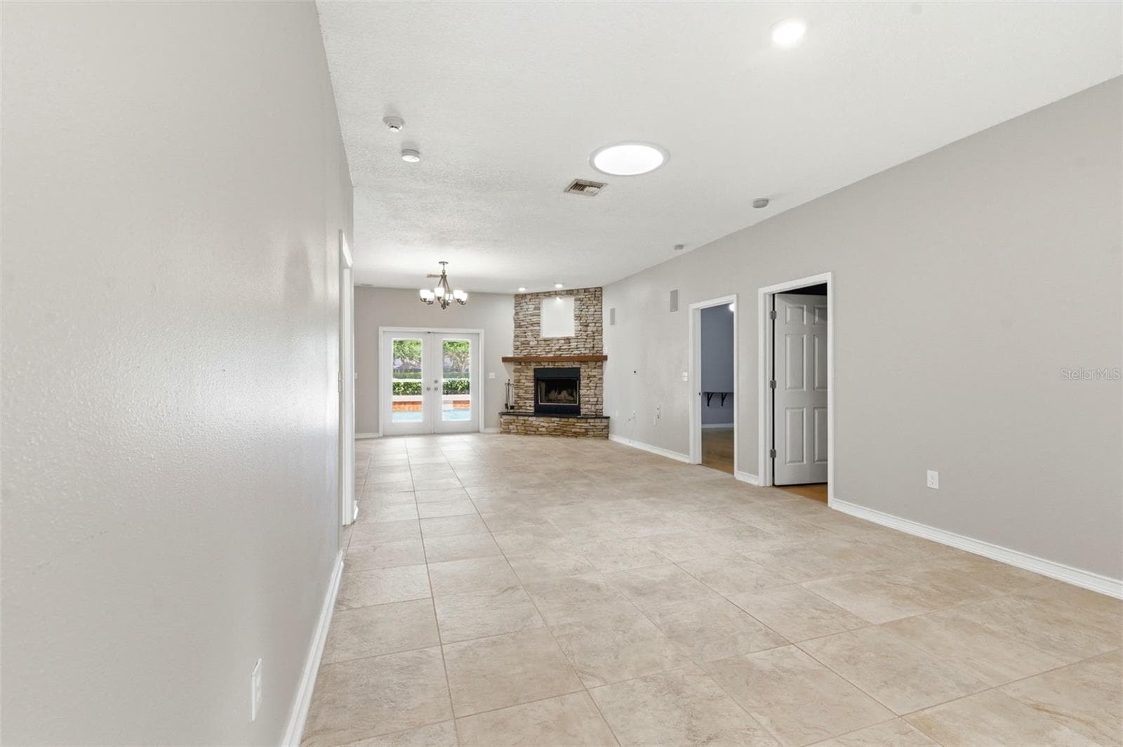 Single Family Residence at 1623 CROSSVINE CT, TRINITY, photo 16 of 58