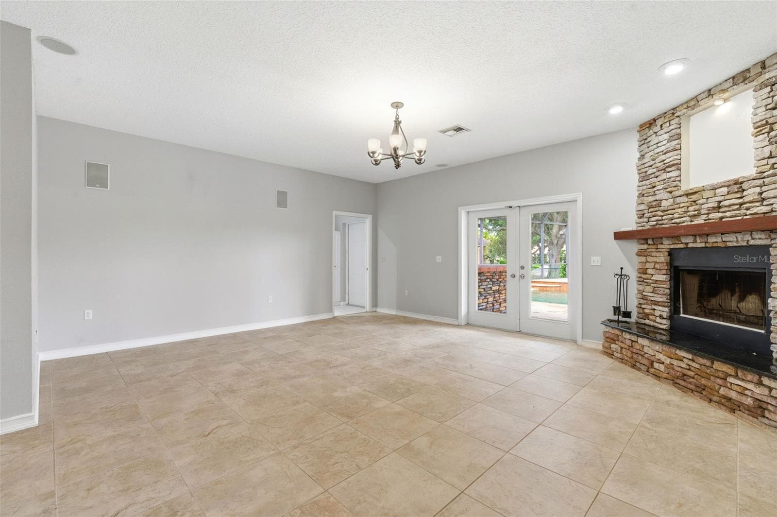 Single Family Residence at 1623 CROSSVINE CT, TRINITY, photo 18 of 58