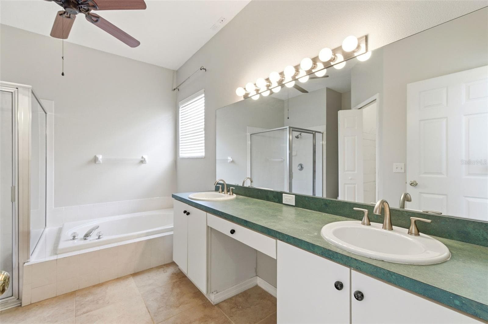 Single Family Residence at 1623 CROSSVINE CT, TRINITY, photo 25 of 58