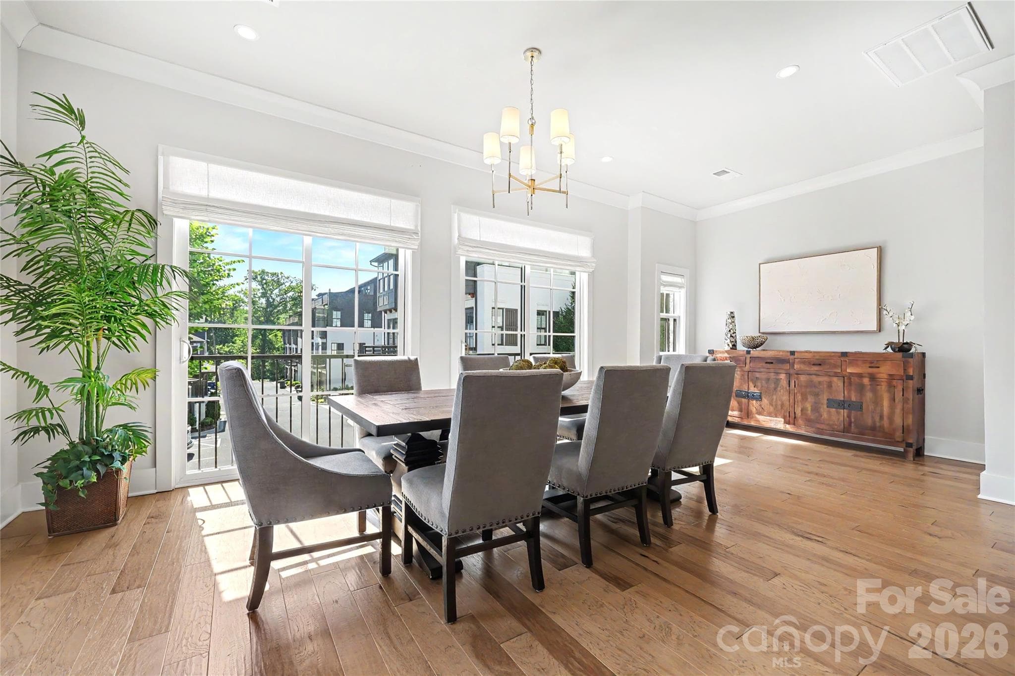 Dining and recessed space for a buffet - 2123 Nolen Ridge Avenue, Charlotte