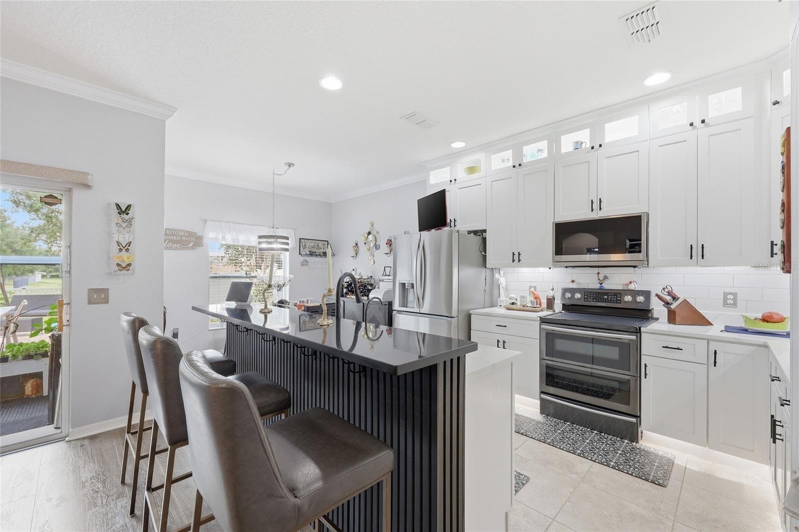 Single Family Residence at 12515 SAWGRASS OAK ST, ORLANDO, photo 13 of 46
