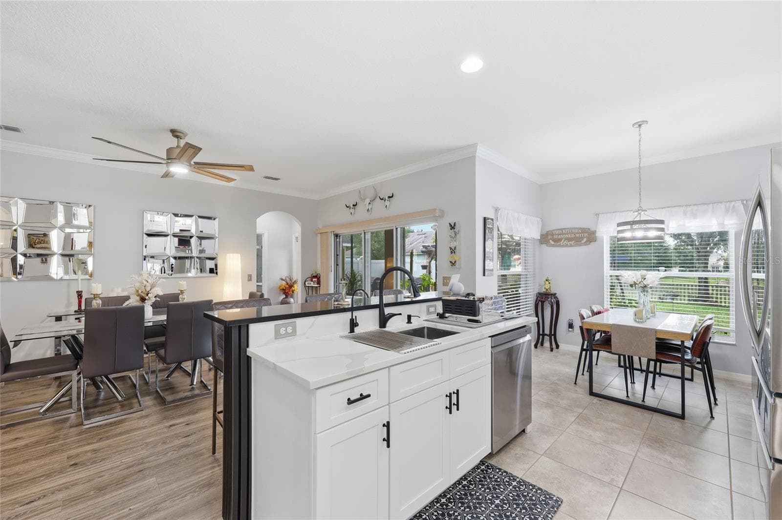 Single Family Residence at 12515 SAWGRASS OAK ST, ORLANDO, photo 14 of 46