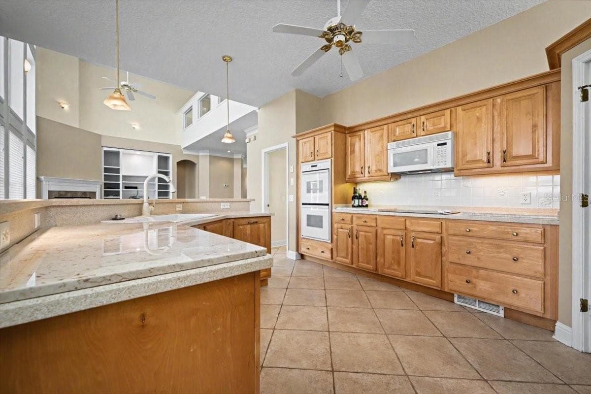 Single Family Residence at 4422 TIDEVIEW DR, JACKSONVILLE, photo 27 of 75