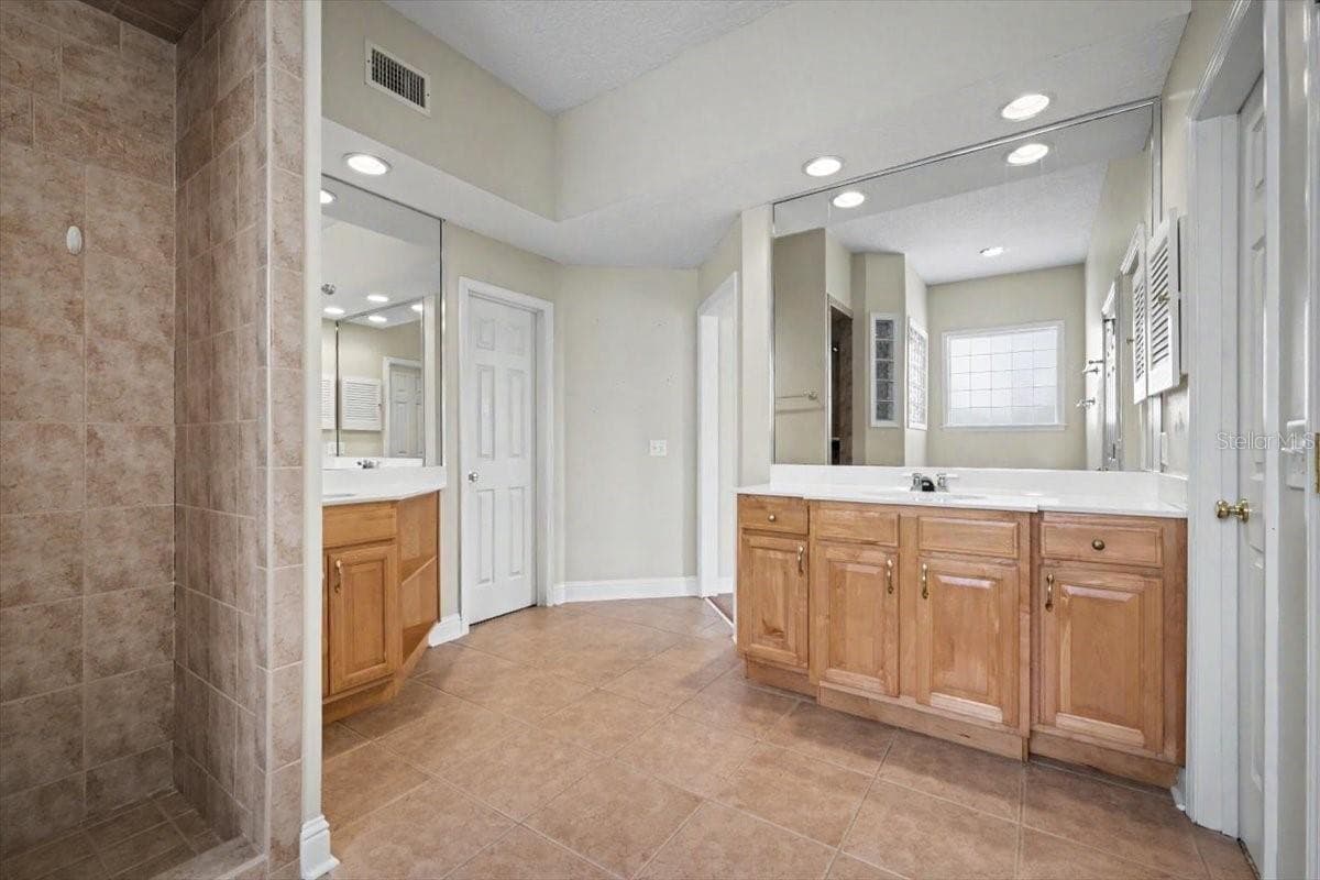 Single Family Residence at 4422 TIDEVIEW DR, JACKSONVILLE, photo 39 of 75