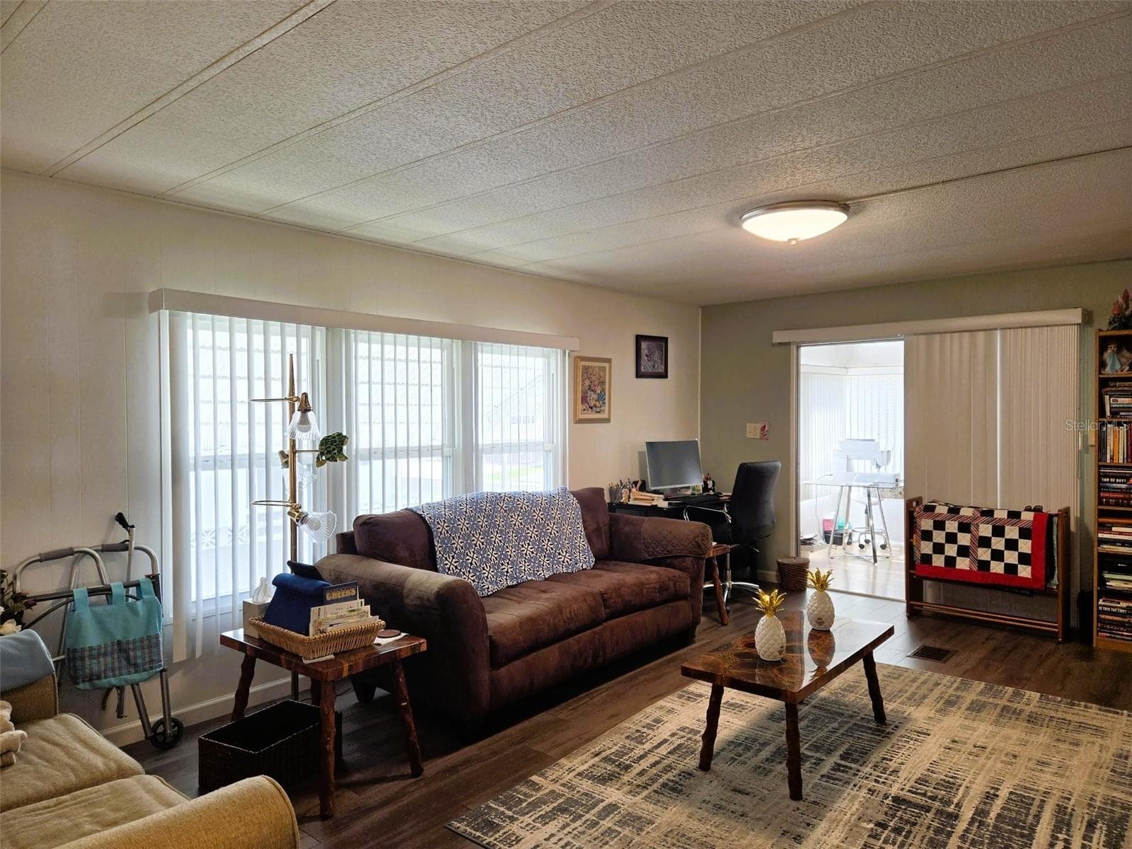 Living Room - 3221 SUMAC TER, SARASOTA