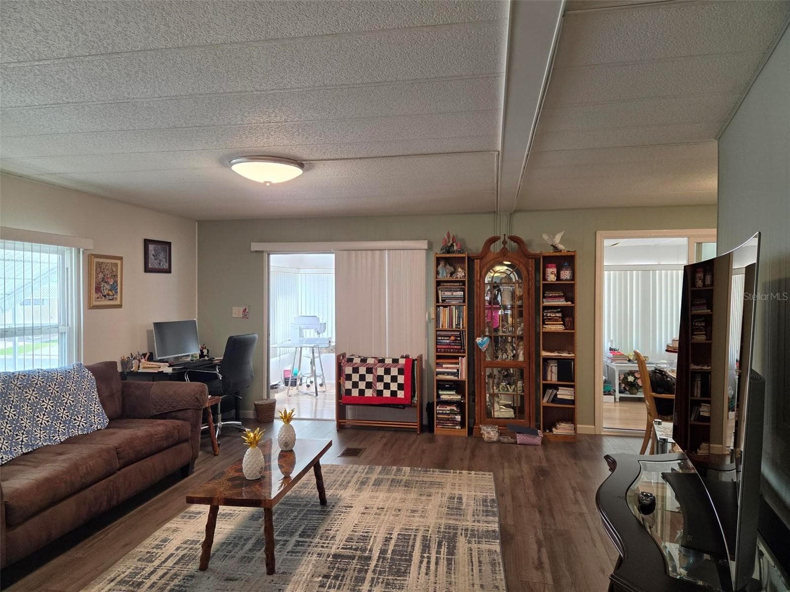 LR View - 3221 SUMAC TER, SARASOTA