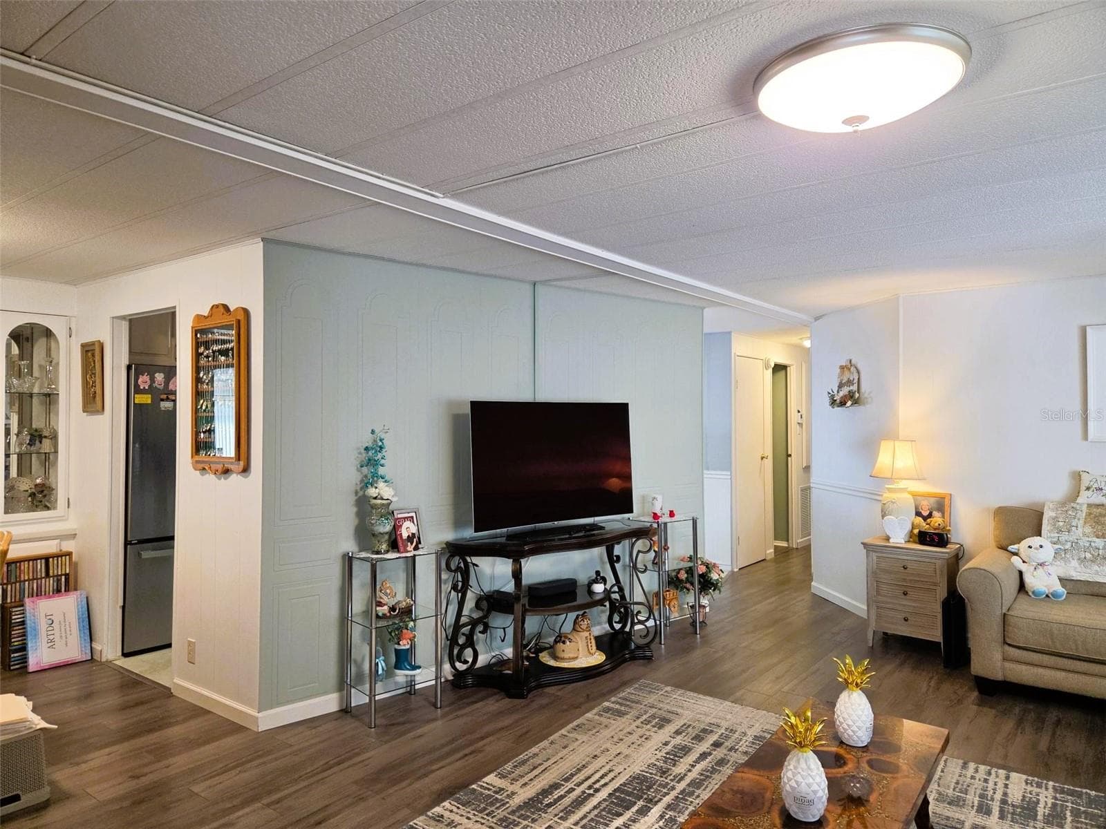 LR View - 3221 SUMAC TER, SARASOTA