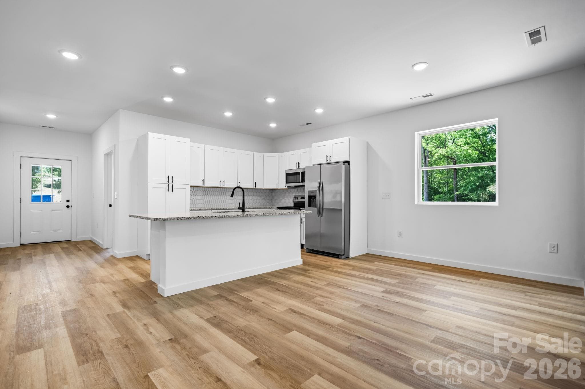 Single Family Residence at Taylorsville, photo 5 of 44