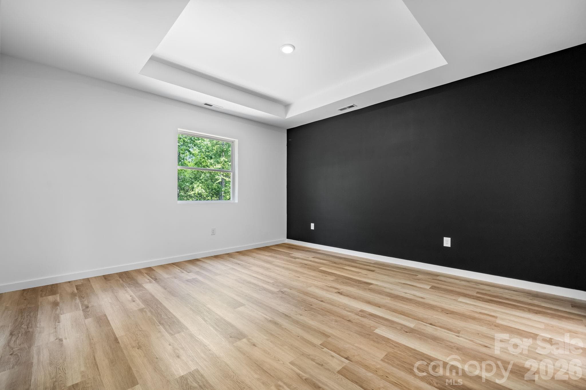 Single Family Residence at Taylorsville, photo 13 of 44