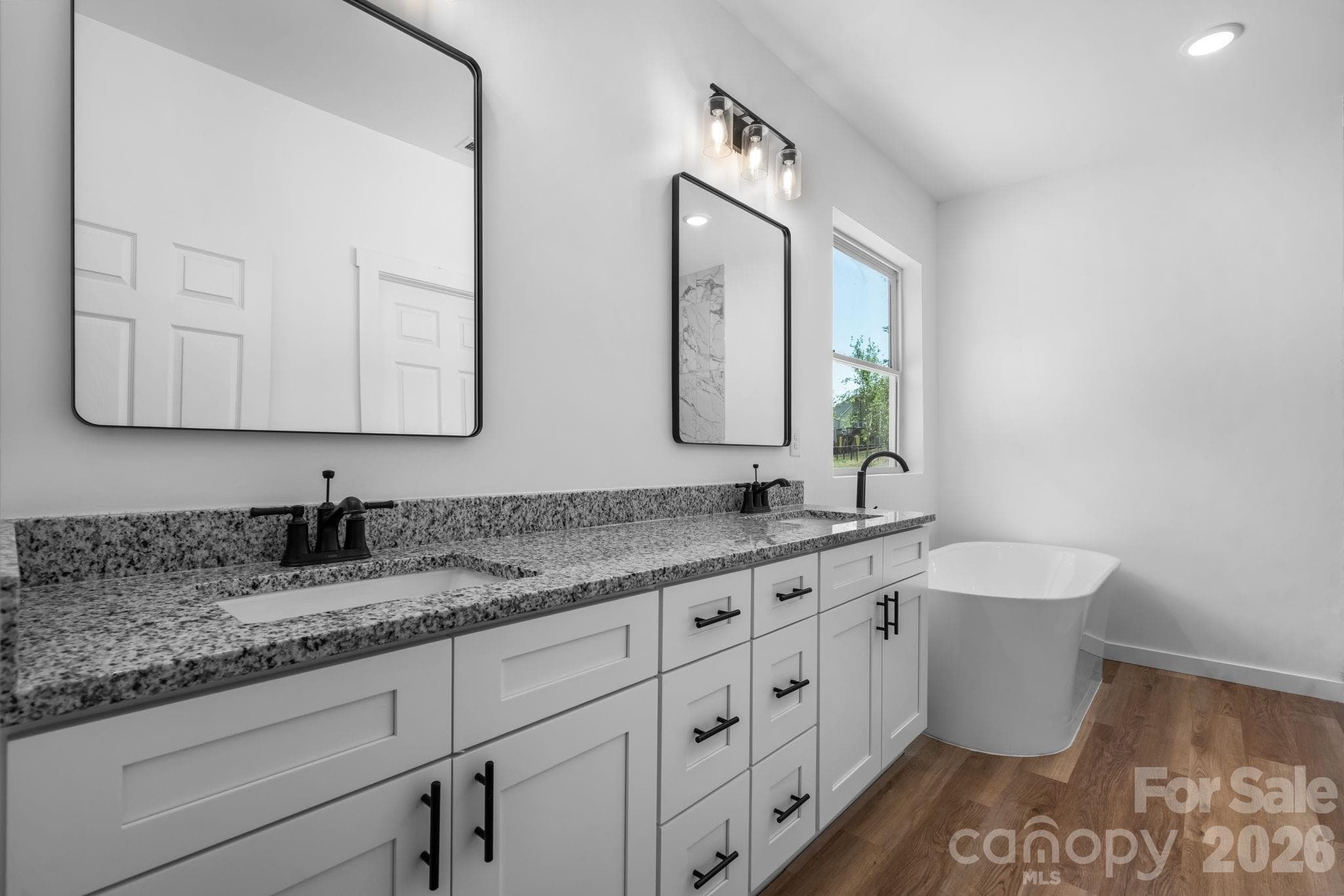 Single Family Residence at Taylorsville, photo 16 of 44