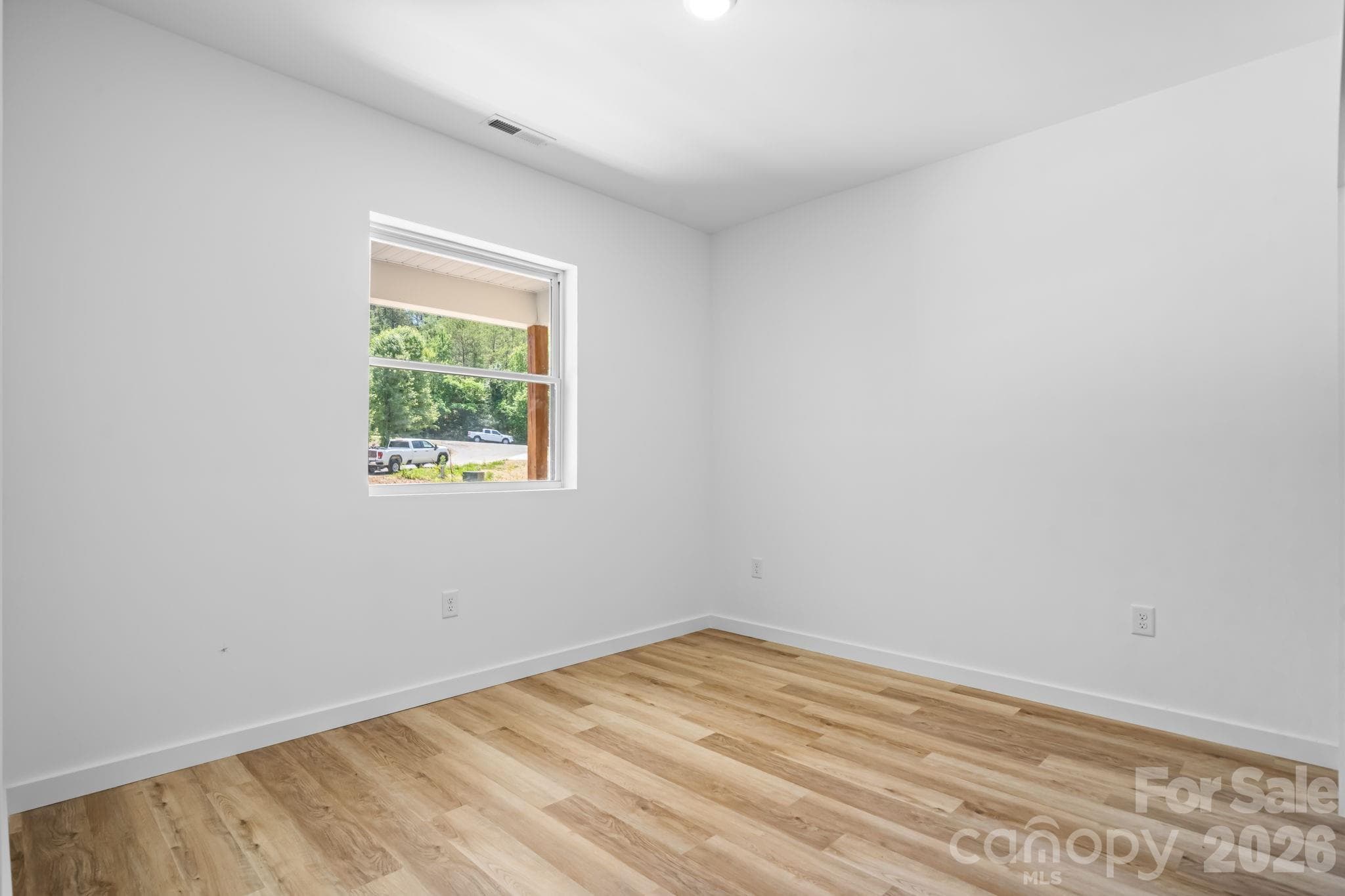 Single Family Residence at Taylorsville, photo 19 of 44
