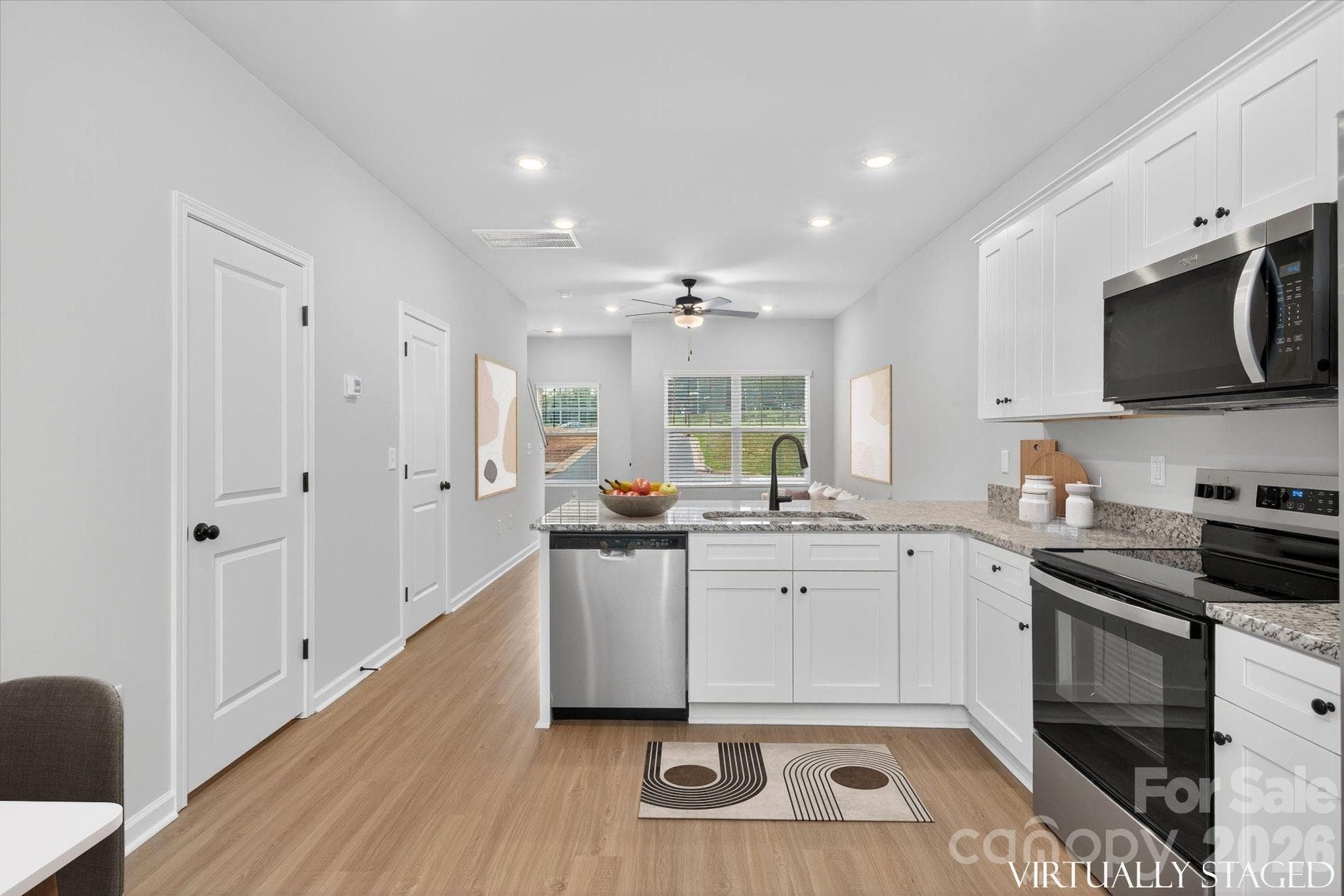 Townhouse at Gastonia, photo 5 of 16