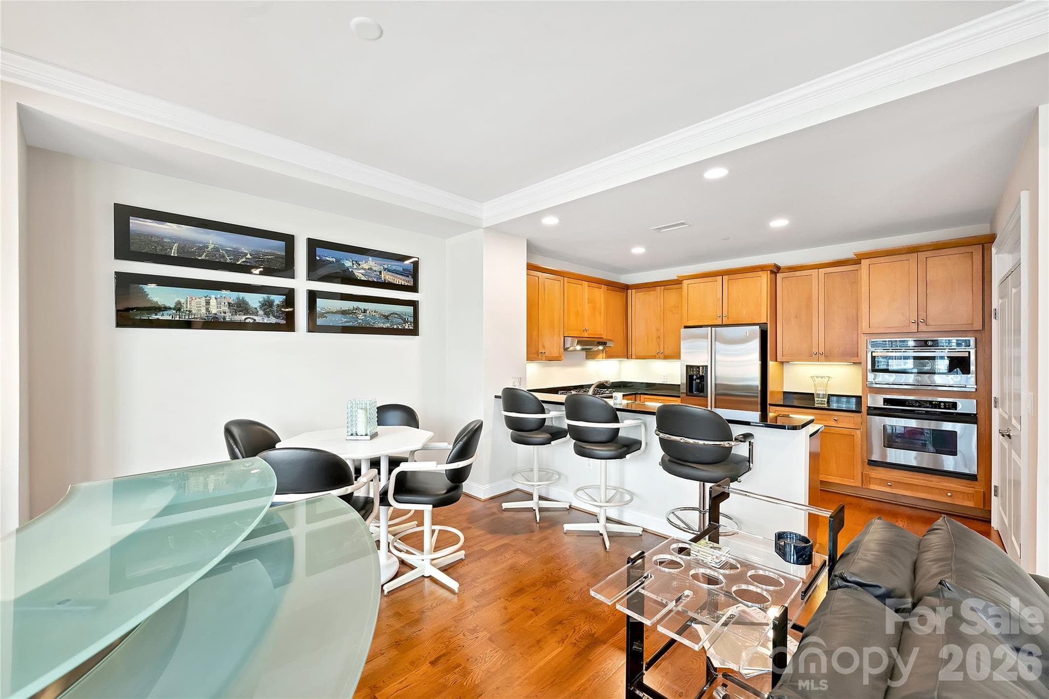 Condominium at 435 S Tryon Street, Charlotte, photo 12 of 32