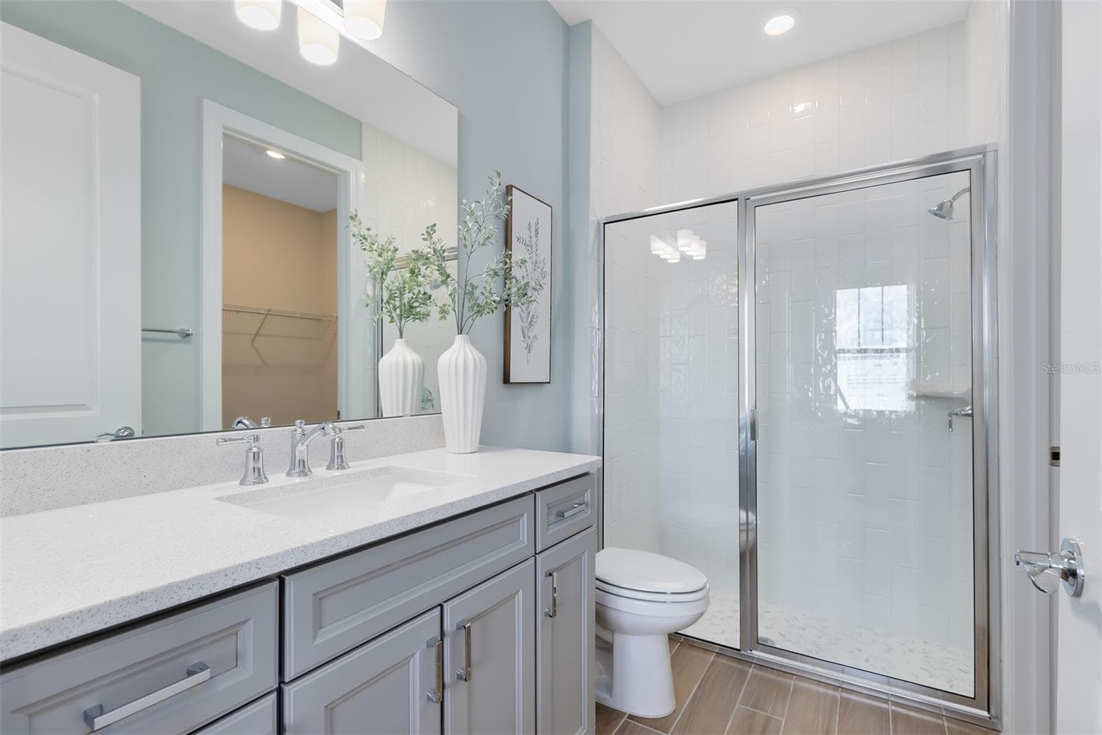 Model Home Design Only. Pictures and furnishings are for illustrative purposes only. Elevations, colors and options may vary. Furniture is for model home staging only. - 5249 HANDSOME HILLS DRIVE, MOUNT DORA