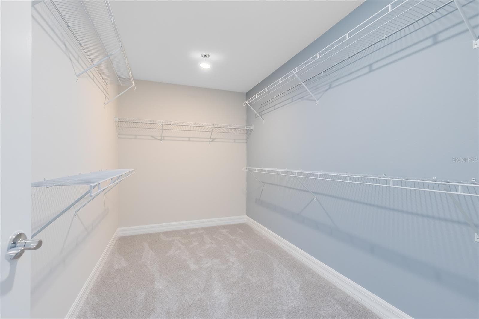 Model Home Design Only. Pictures and furnishings are for illustrative purposes only. Elevations, colors and options may vary. Furniture is for model home staging only. - 5249 HANDSOME HILLS DRIVE, MOUNT DORA