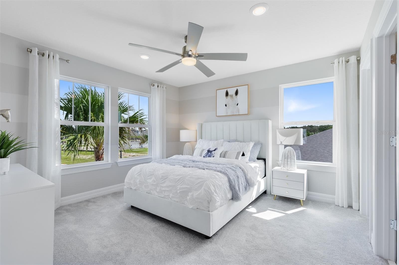 Model Home Design Only. Pictures and furnishings are for illustrative purposes only. Elevations, colors and options may vary. Furniture is for model home staging only. - 5249 HANDSOME HILLS DRIVE, MOUNT DORA