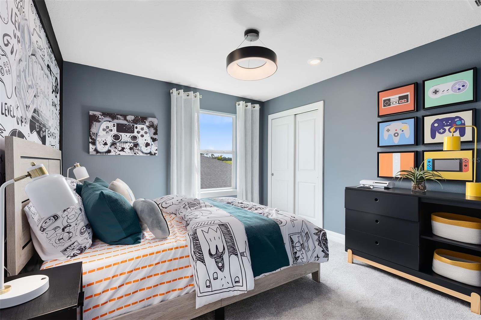 Model Home Design Only. Pictures and furnishings are for illustrative purposes only. Elevations, colors and options may vary. Furniture is for model home staging only. - 5249 HANDSOME HILLS DRIVE, MOUNT DORA