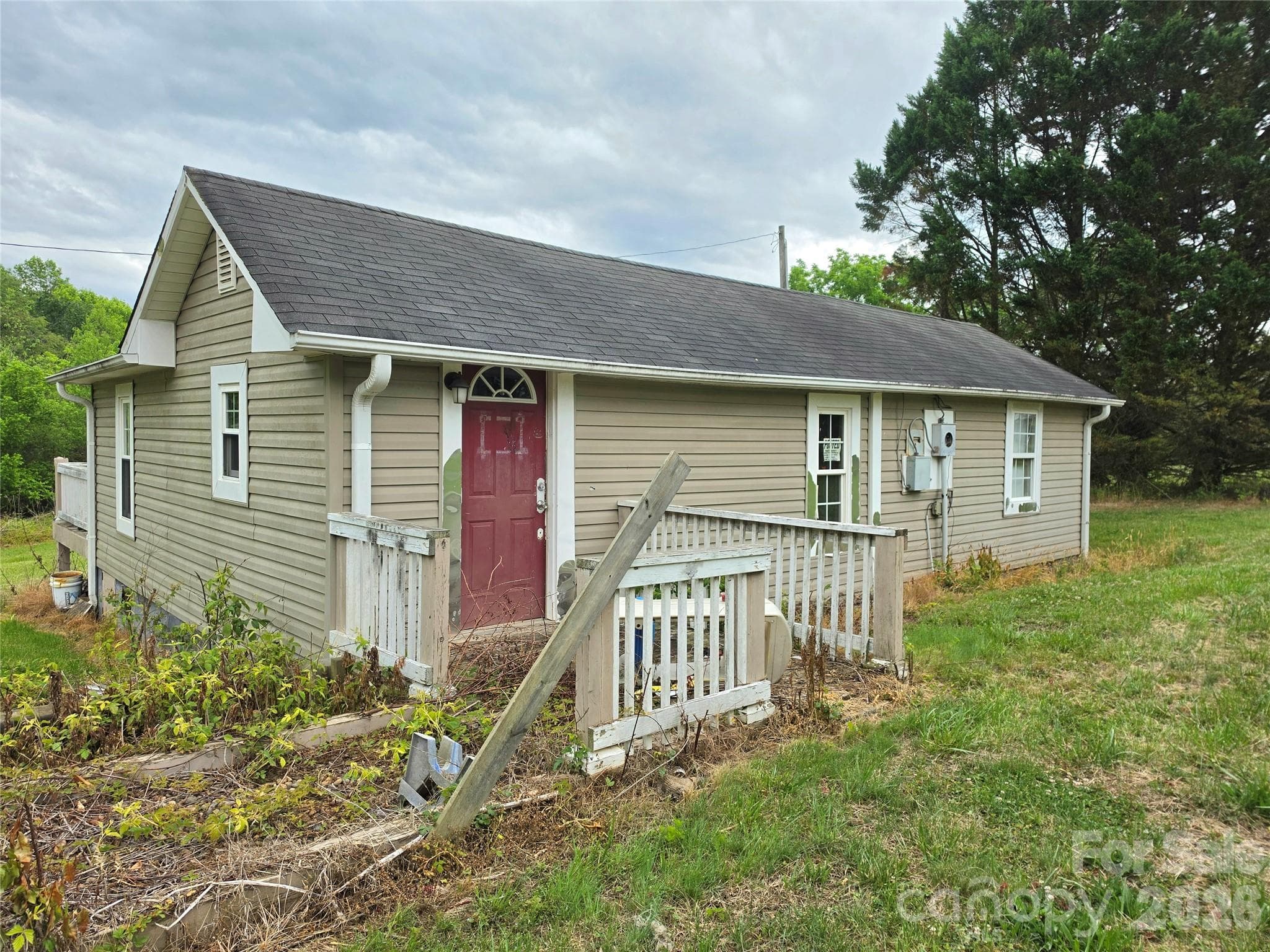 Single Family Residence at 2121 Quartz Lane, Hudson, photo 2 of 16