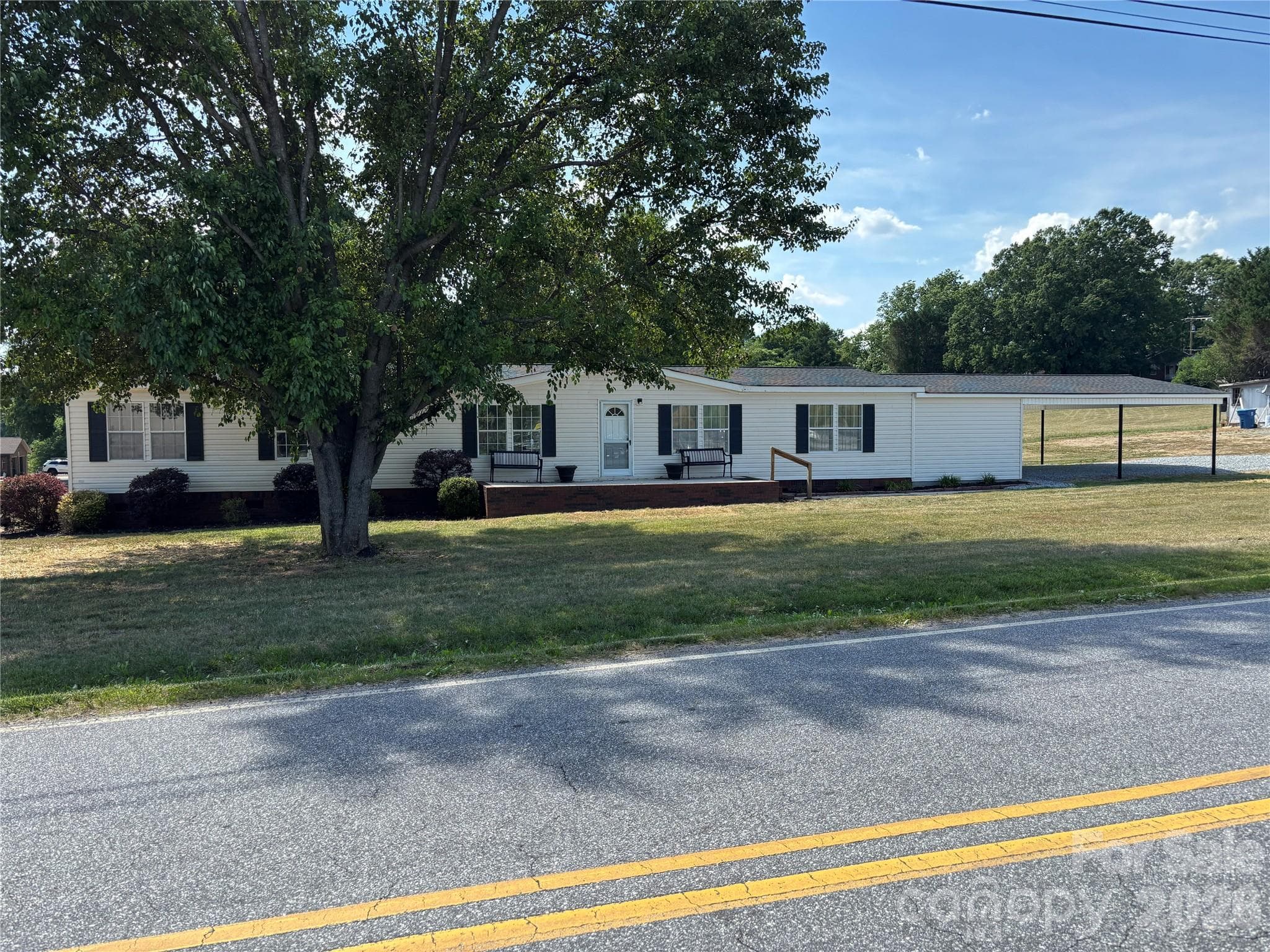 Single Family Residence at Taylorsville, photo 4 of 48