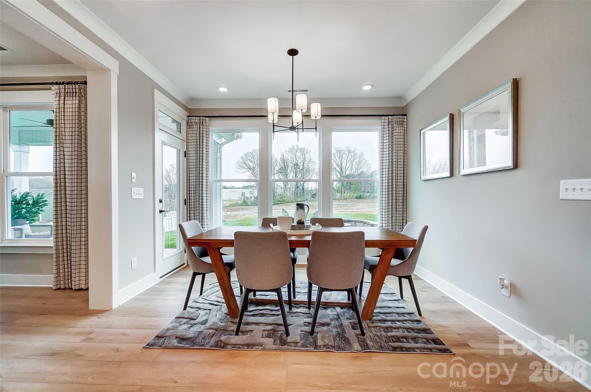 Breakfast Area - Gastonia