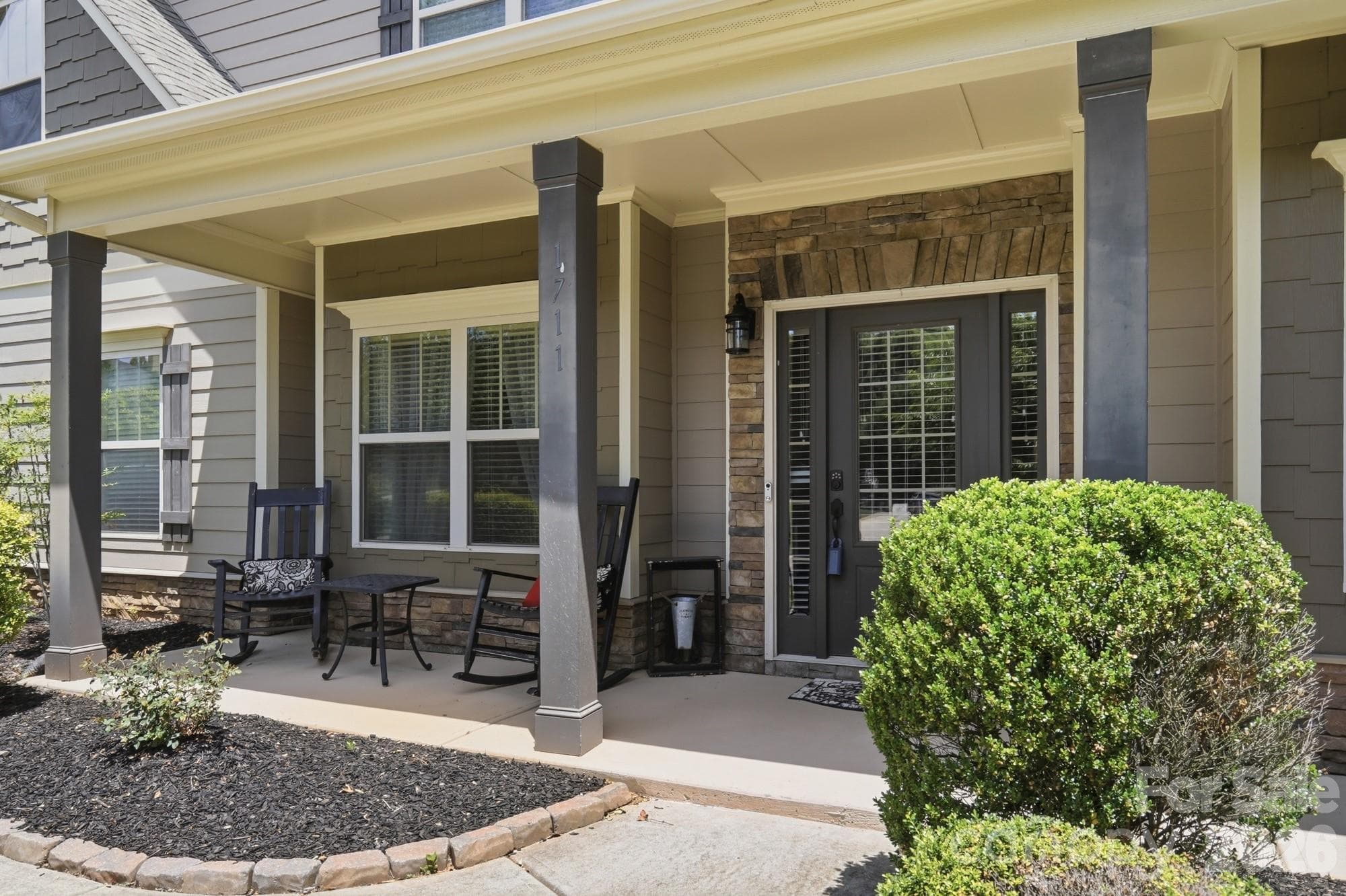 Single Family Residence at 1711 Laurel Hill Drive, Waxhaw, photo 4 of 45