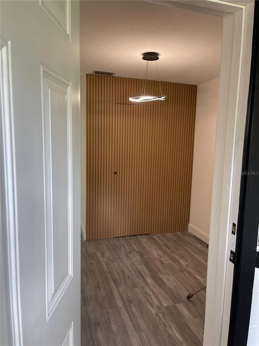 Single Family Residence at 1139 WOODSIDE DR, DAYTONA BEACH, photo 12 of 33