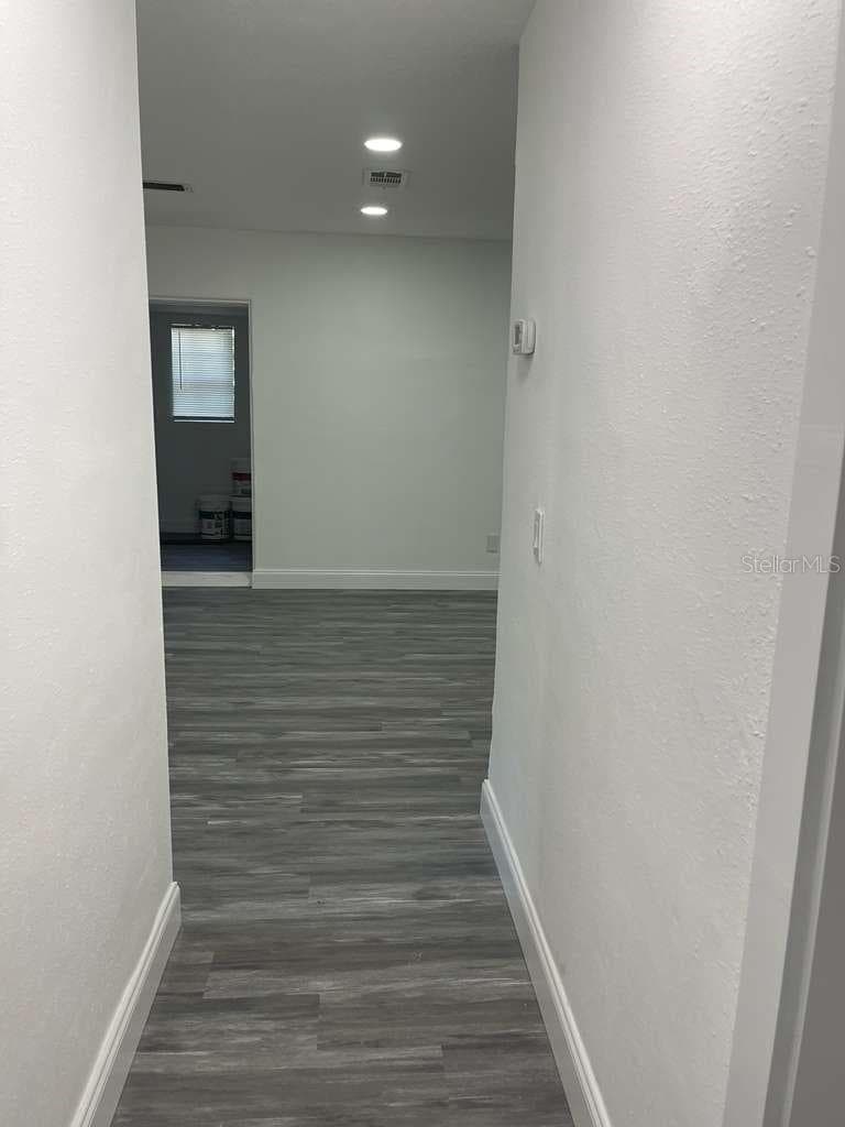 Single Family Residence at 1139 WOODSIDE DR, DAYTONA BEACH, photo 18 of 33