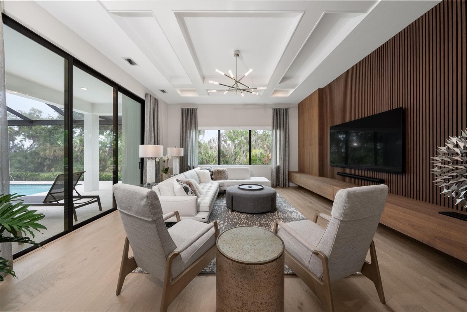 The flexible floor plan continues with a spacious bonus room offering tremendous versatility for a media room, game room, lounge, or additional guest retreat. - 11721 RIVE ISLE RUN, PARRISH