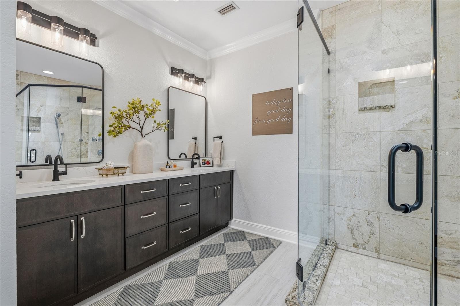 Townhouse at 2234 SOHO BAY CT, TAMPA, photo 25 of 40