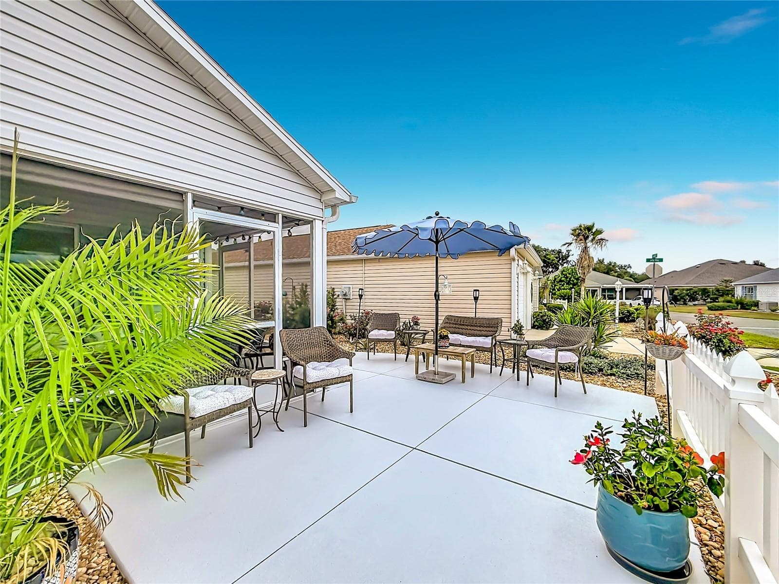 Villa at 1648 ABASCO CT, THE VILLAGES, photo 3 of 35