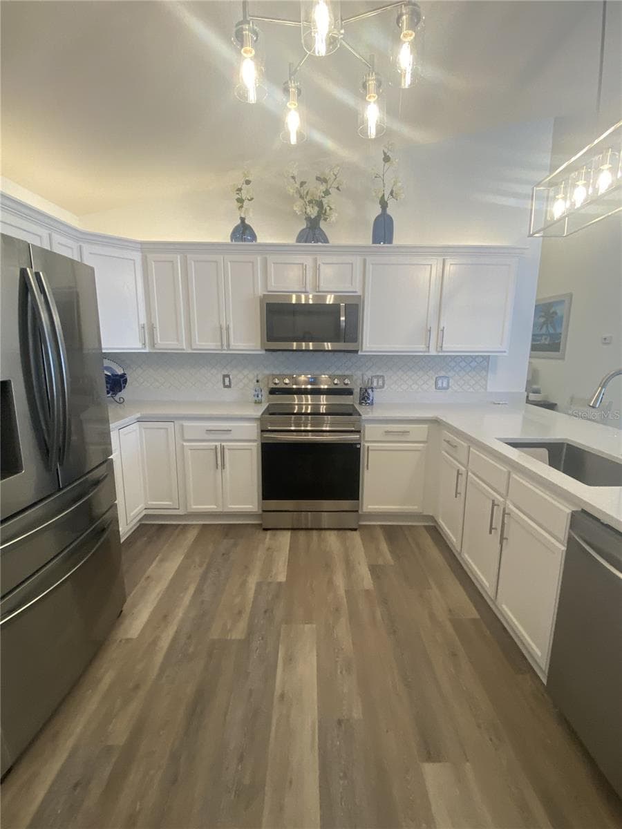 Villa at 1648 ABASCO CT, THE VILLAGES, photo 18 of 35