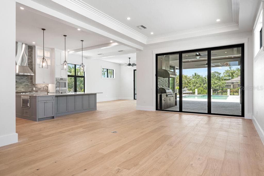 Single Family Residence at 527 VENICE LN, SARASOTA, photo 8 of 100