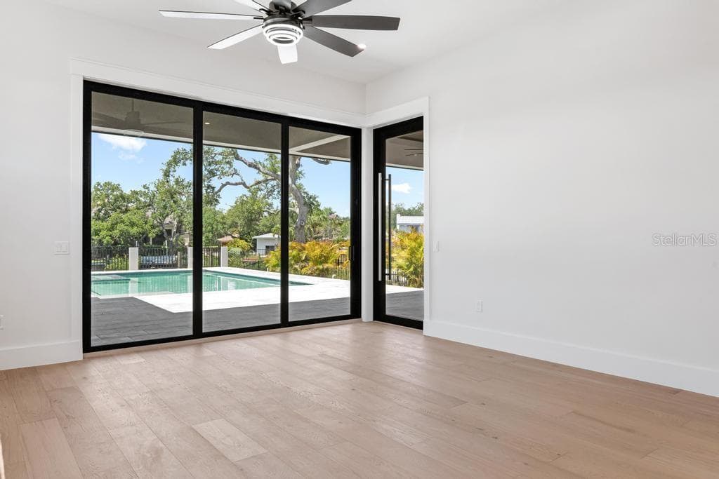 Single Family Residence at 527 VENICE LN, SARASOTA, photo 27 of 100