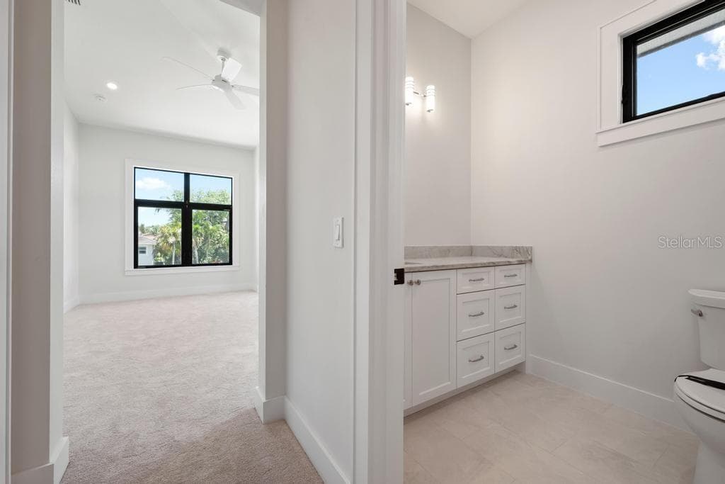 Single Family Residence at 527 VENICE LN, SARASOTA, photo 36 of 100
