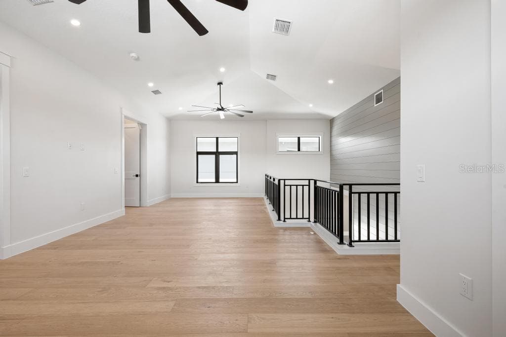 Single Family Residence at 527 VENICE LN, SARASOTA, photo 52 of 100