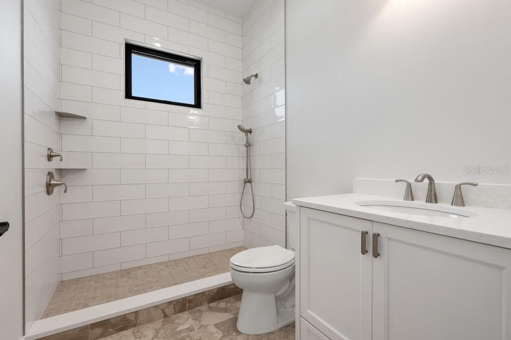 Single Family Residence at 527 VENICE LN, SARASOTA, photo 60 of 100