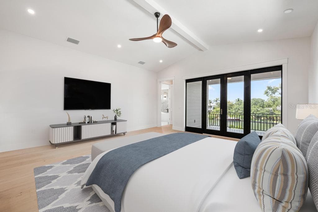 Single Family Residence at 527 VENICE LN, SARASOTA, photo 66 of 100