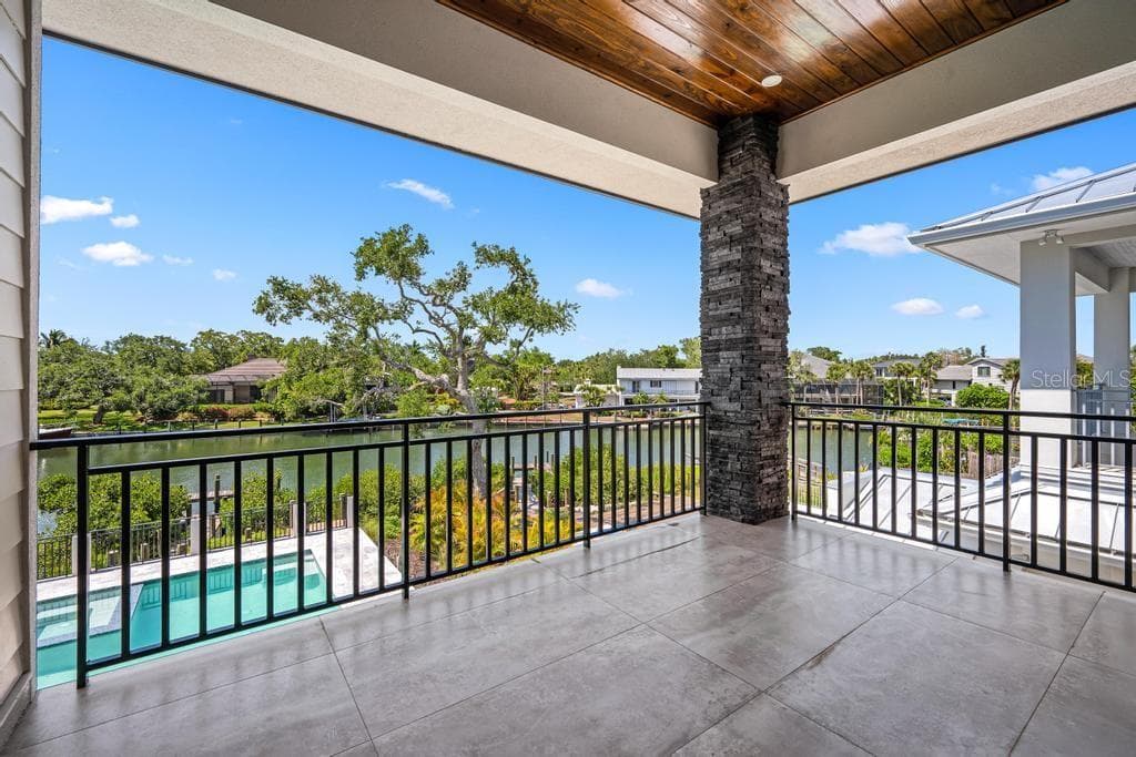 Single Family Residence at 527 VENICE LN, SARASOTA, photo 80 of 100