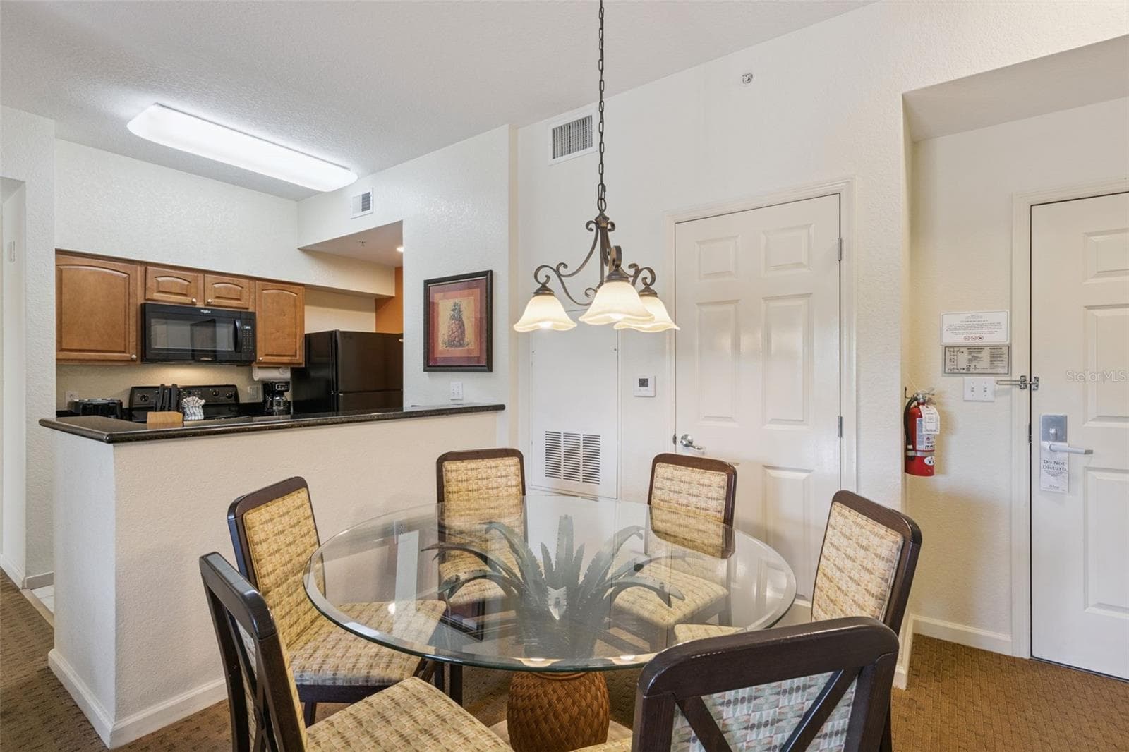 Dedicate dining room - 8112 POINCIANA BLVD #1202, ORLANDO