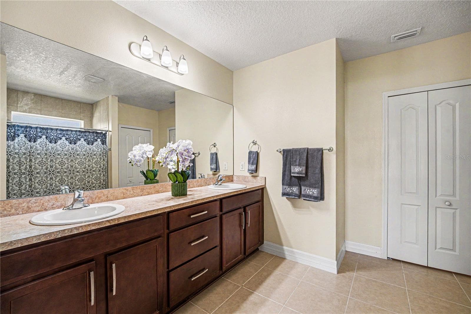 Single Family Residence at 1025 MORGAN CIR NE, PALM BAY, photo 21 of 40