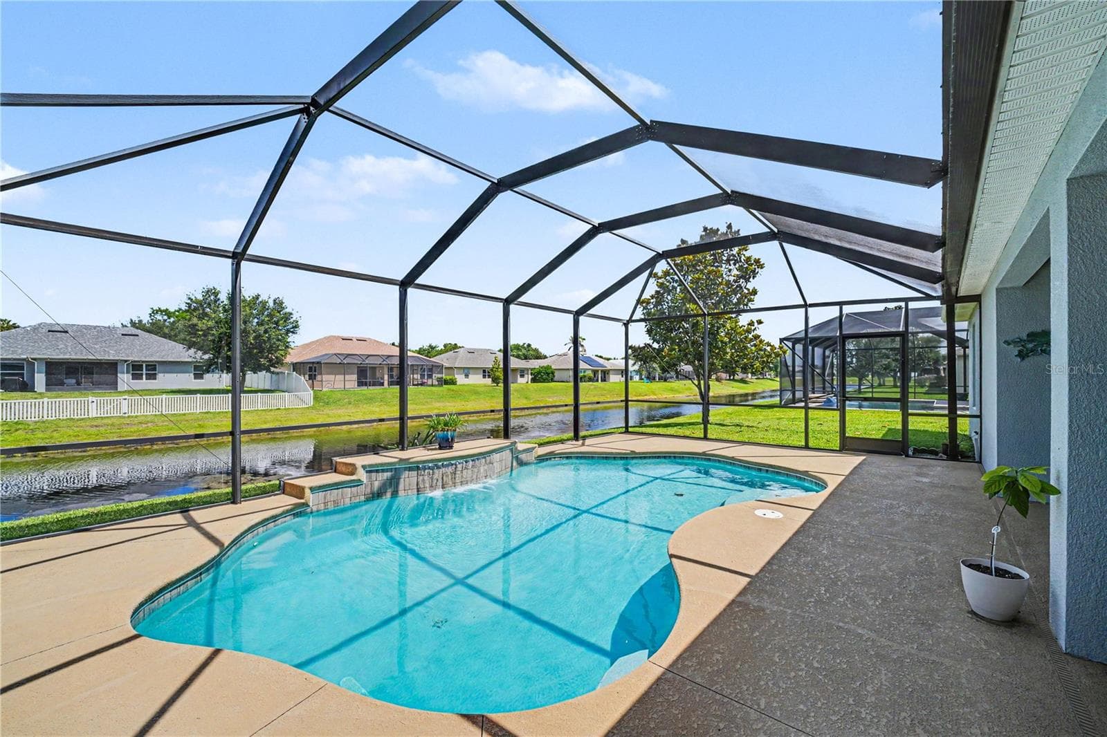 Single Family Residence at 1025 MORGAN CIR NE, PALM BAY, photo 32 of 40